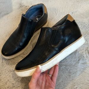 Dr. Scholls Comfort Wedge Sneakers Black size 8.5 White Brown Heel Shoes Woman’s